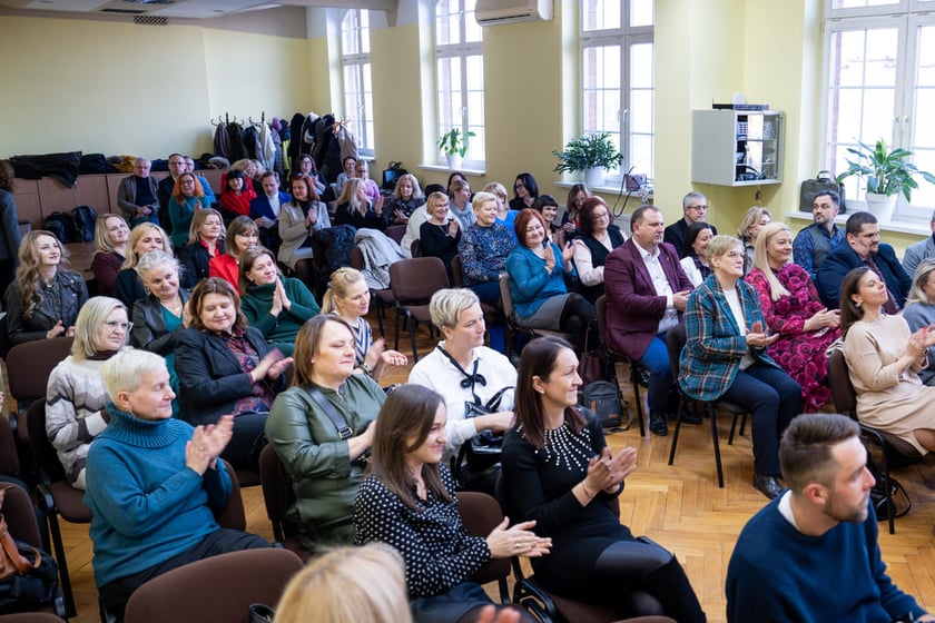 Wręczenie dyplomów dyrektorom placówek oświatowych, 10.01.2024